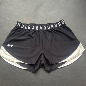 Under Armour Women's Black and white Shorts